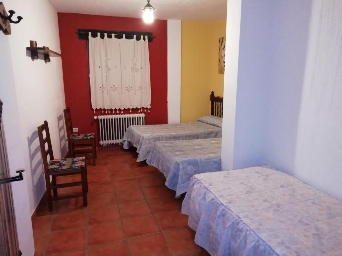 Fuente Del Gamellon Guest House Buenache de la Sierra Exterior foto