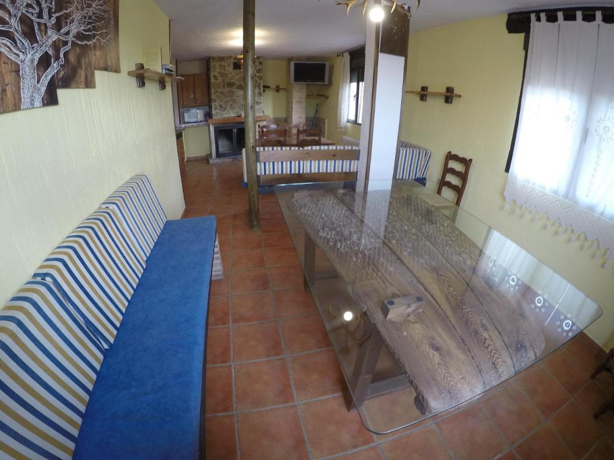 Fuente Del Gamellon Guest House Buenache de la Sierra Exterior foto