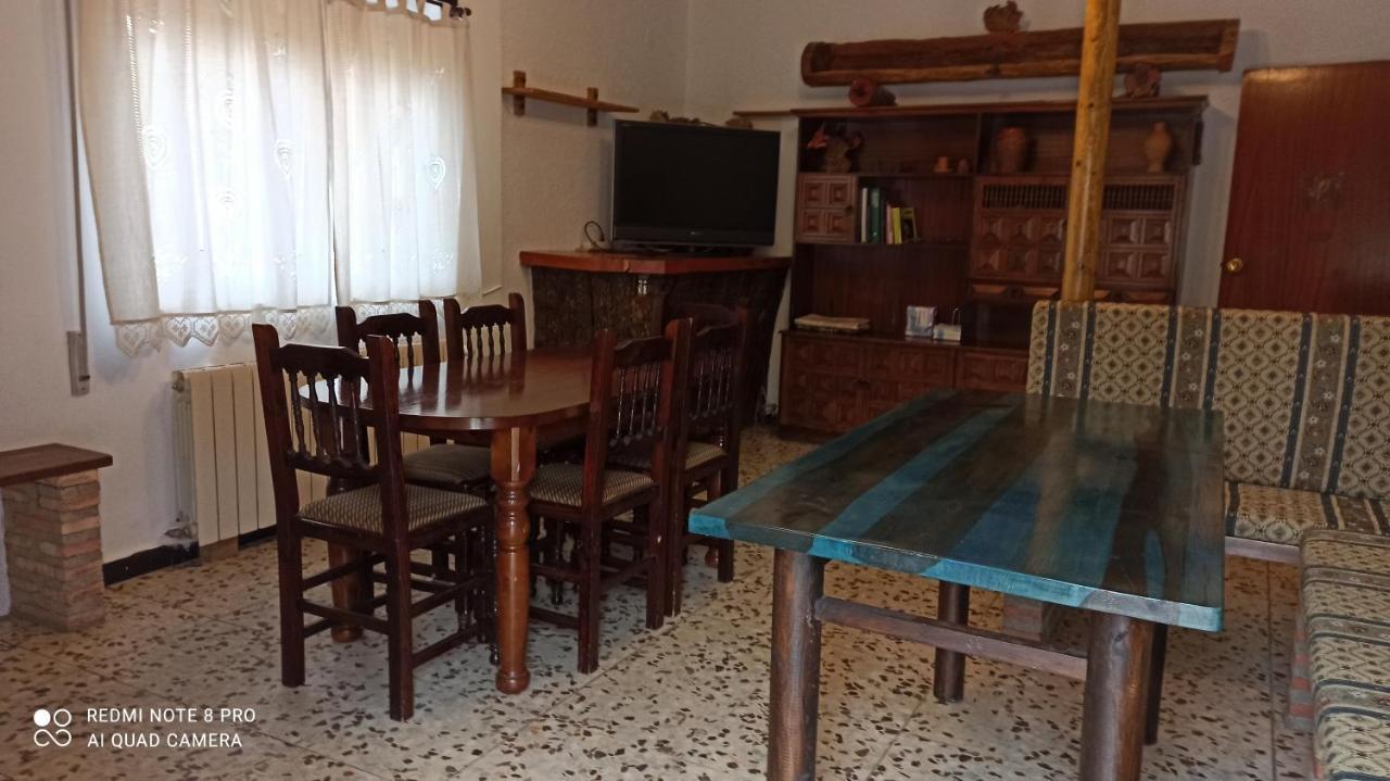 Fuente Del Gamellon Guest House Buenache de la Sierra Exterior foto